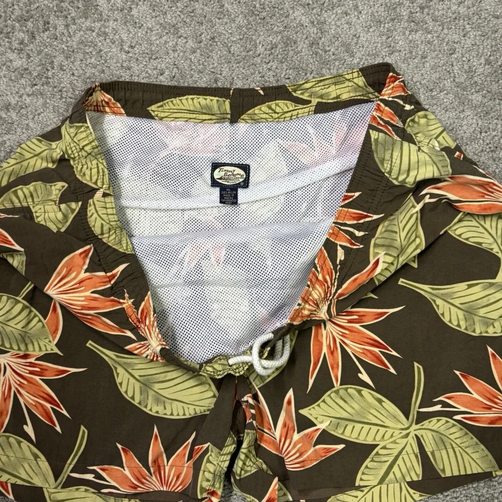 Tommy Bahama Tropical‎ Floral Hawaiian Print Mesh Lined Swim Shorts XL NYLON 42